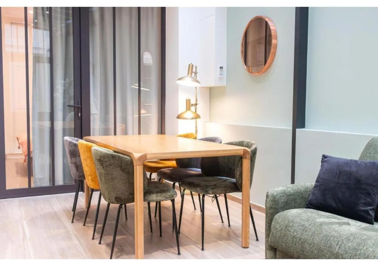 Sublime et neuf appartement Saint Germain des Près  Paris