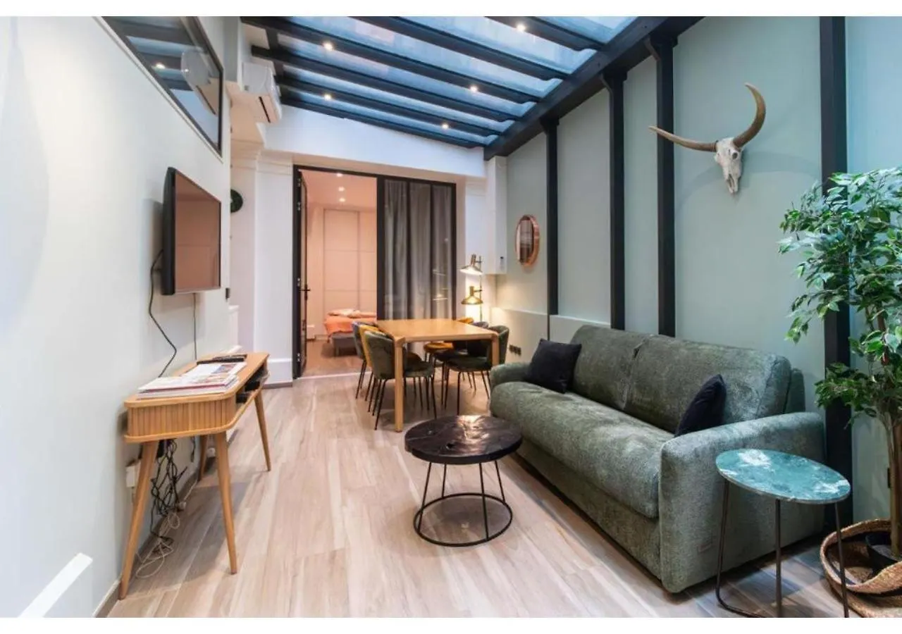 Sublime et neuf appartement Saint Germain des Près  Paris